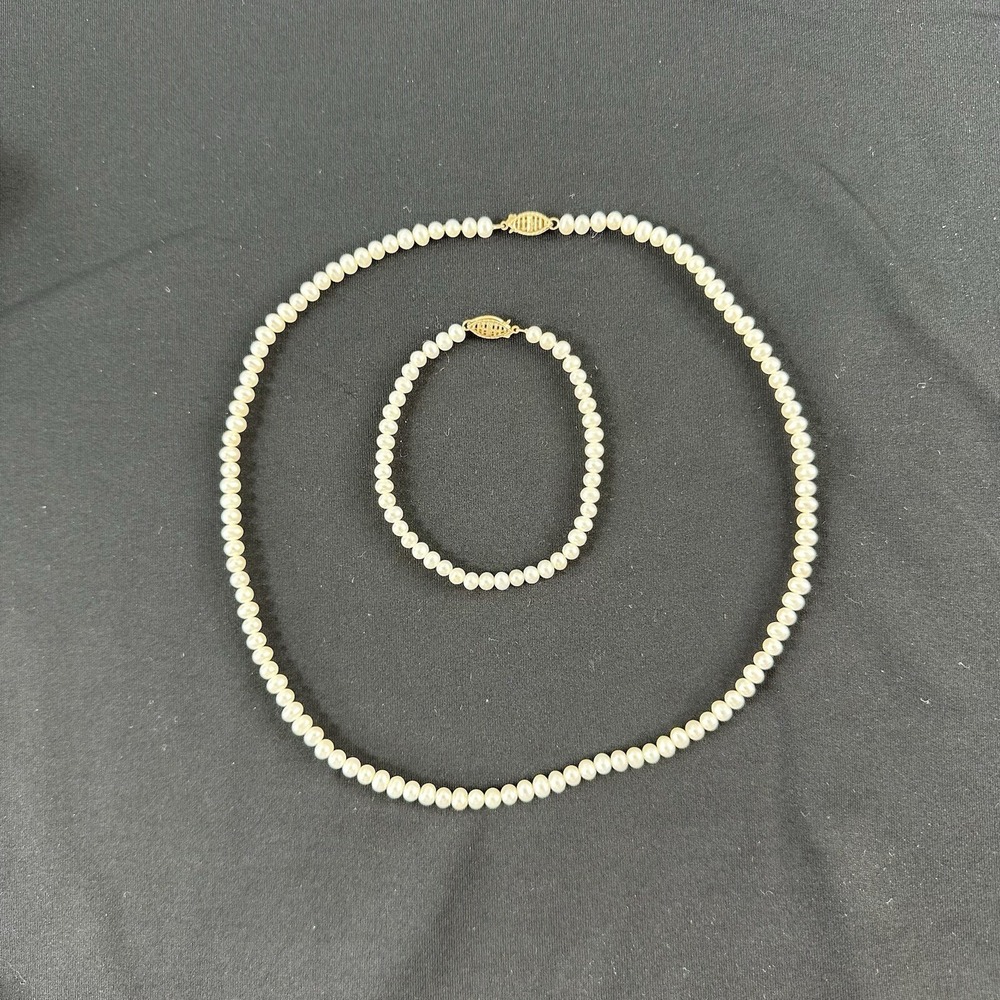 Vtg Freshwater Pearl Necklace & Bracelet Matching Set Marked 10K RTI Old Money